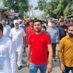 24 घंटे से आयकर विभाग की कार्रवाई जारी, विरोध में व्यापारी, कांग्रेस-भाजपा के नेता भी शामिल