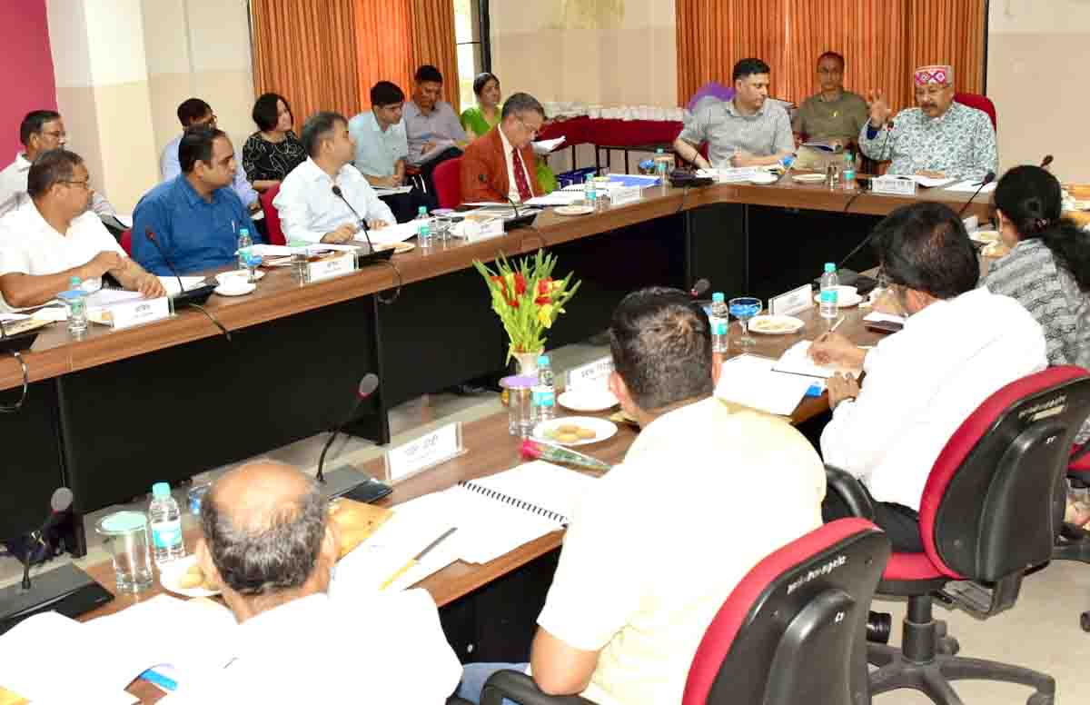 महाराज ने पर्यटन को बढ़ावा देने के लिए उत्तराखंड की चैनशील घाटी को हिमाचल से जोड़ने का सुझाव दिया