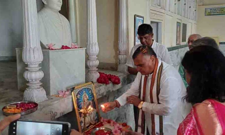 भुगतान करने में असमर्थ छात्रों की फीस का भुगतान करूंगा, सतपाल ब्रह्मचारी