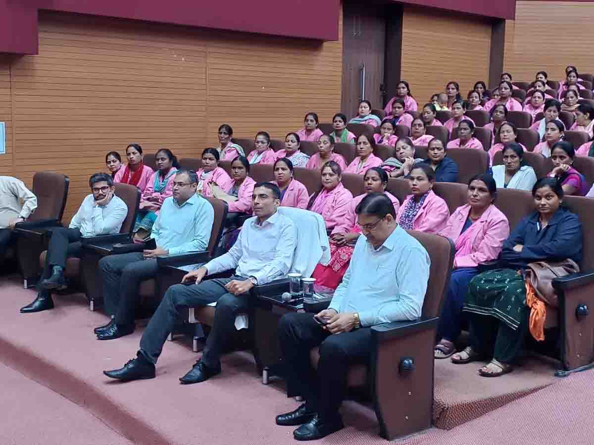 देहरादून में आशा कार्यकर्ताओं के लिए आवास बनाएं: बंसल