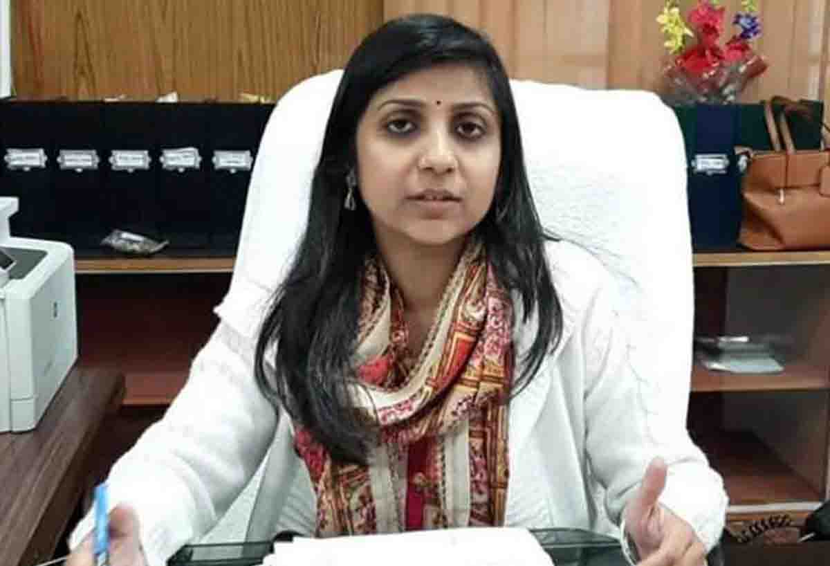 सीएमओ को गुणवत्तापूर्ण स्वास्थ्य सेवाओं के लिए युद्ध स्तर पर काम करने के निर्देश दिए