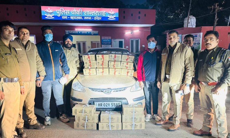 यूएलबी चुनाव के लिए रखी गई अवैध शराब के 10 कार्टून जब्त किए गए