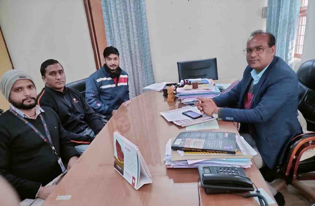 परिवहन विभाग ने कंपनियों से डिलीवरी बॉय के लिए गति से अधिक सुरक्षा को प्राथमिकता देने को कहा है