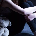 मंदिर से मां के साथ लौट रही थी बेटी, छह साल की बच्‍ची संग बैठा टैक्‍सी ड्राइवर