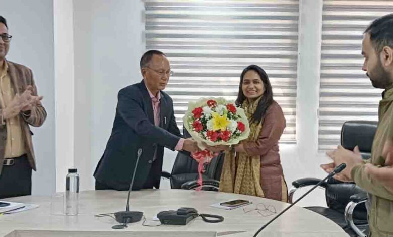 रीना जोशी ने एसएचए के सीईओ का कार्यभार संभाला