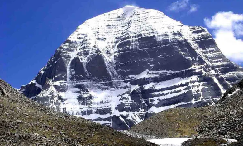 कैलाश-मानसरोवर यात्रा कई वर्षों के बाद 50 तीर्थयात्रियों के साथ फिर से शुरू