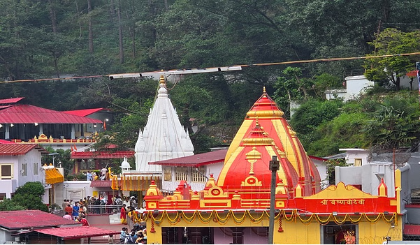 12 किमी ट्रैकिंग कर पहुंच सकेंगे कैंची धाम, शांत वादियां में करेंगे यात्रा