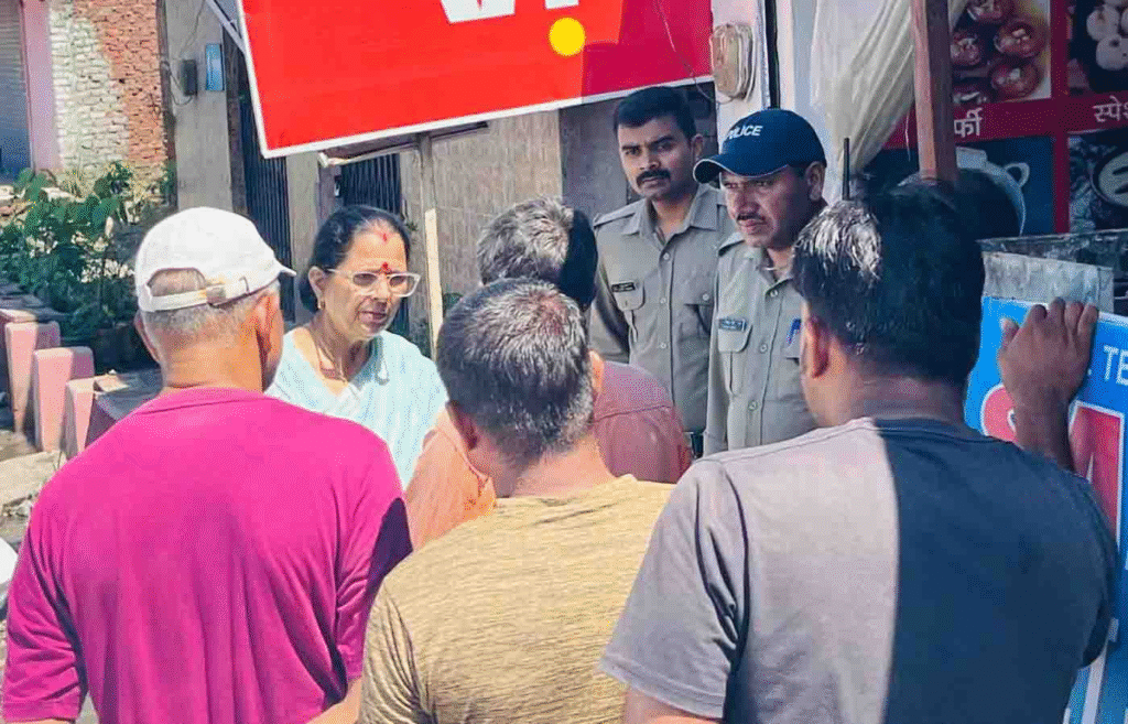यूएससीडब्ल्यू ने आयुक्त ऋषिकेश को गुलाबी शौचालय की पहल करने को कहा