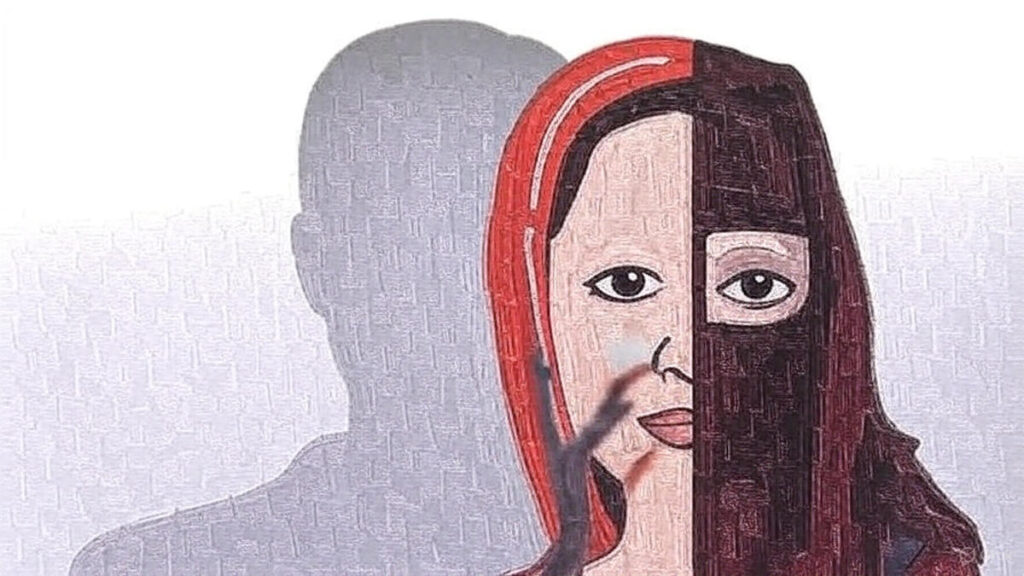 फ्री मदद का झांसा देकर घर में खेल, देखते ही देखते उमड़ी भीड़