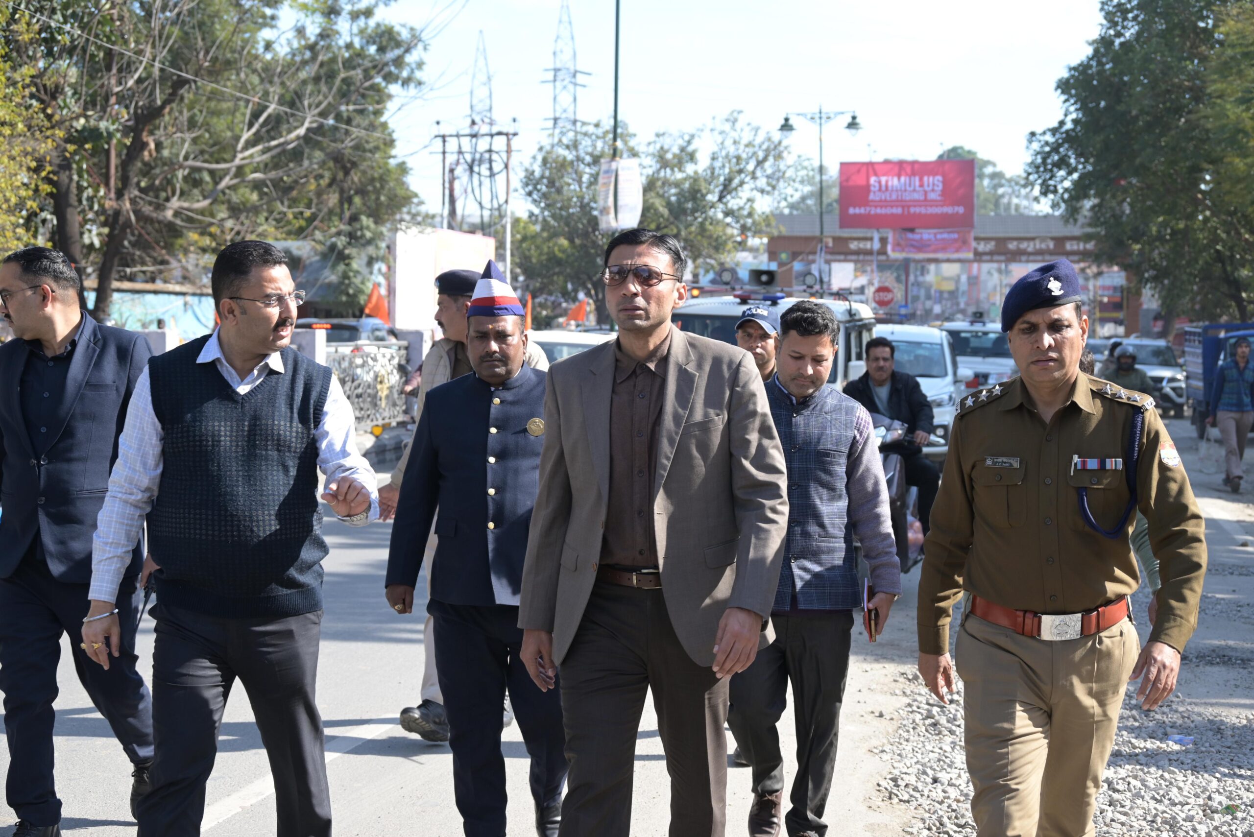 DM सविन बंसल